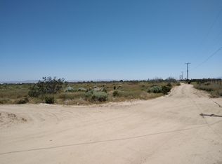 Solano Rd, Phelan, CA 92371