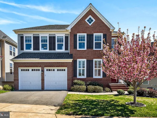 42308 Guildhall Dr, Ashburn, VA 20148
