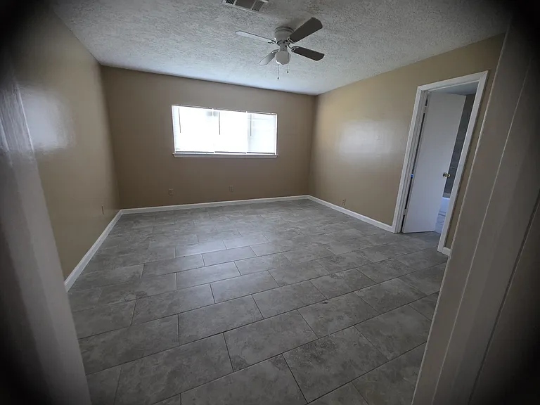 19503 Westhaven Dr — Photo 5