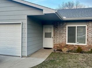 2416 S Capri St, Wichita, KS 67210