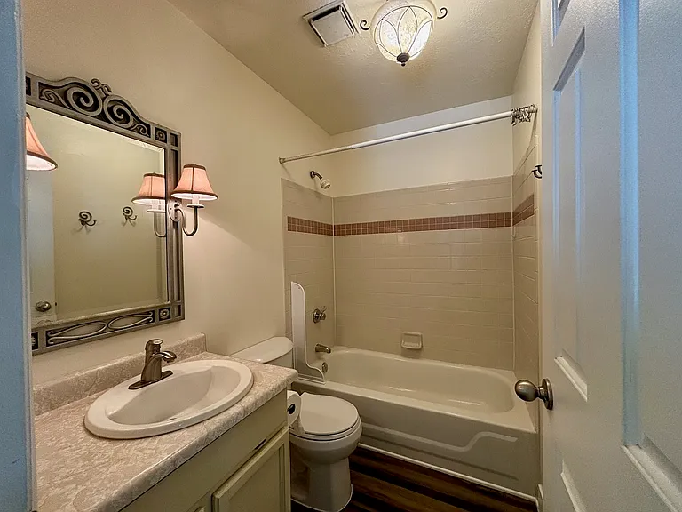 814 W Sweet Meadow Ln — Photo 17
