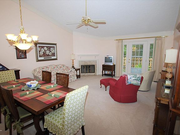 3rd image of 8810 Staghorn Dr