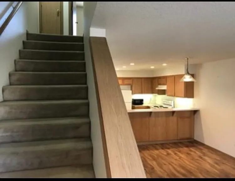 5266 SW 174th Ter — Photo 1