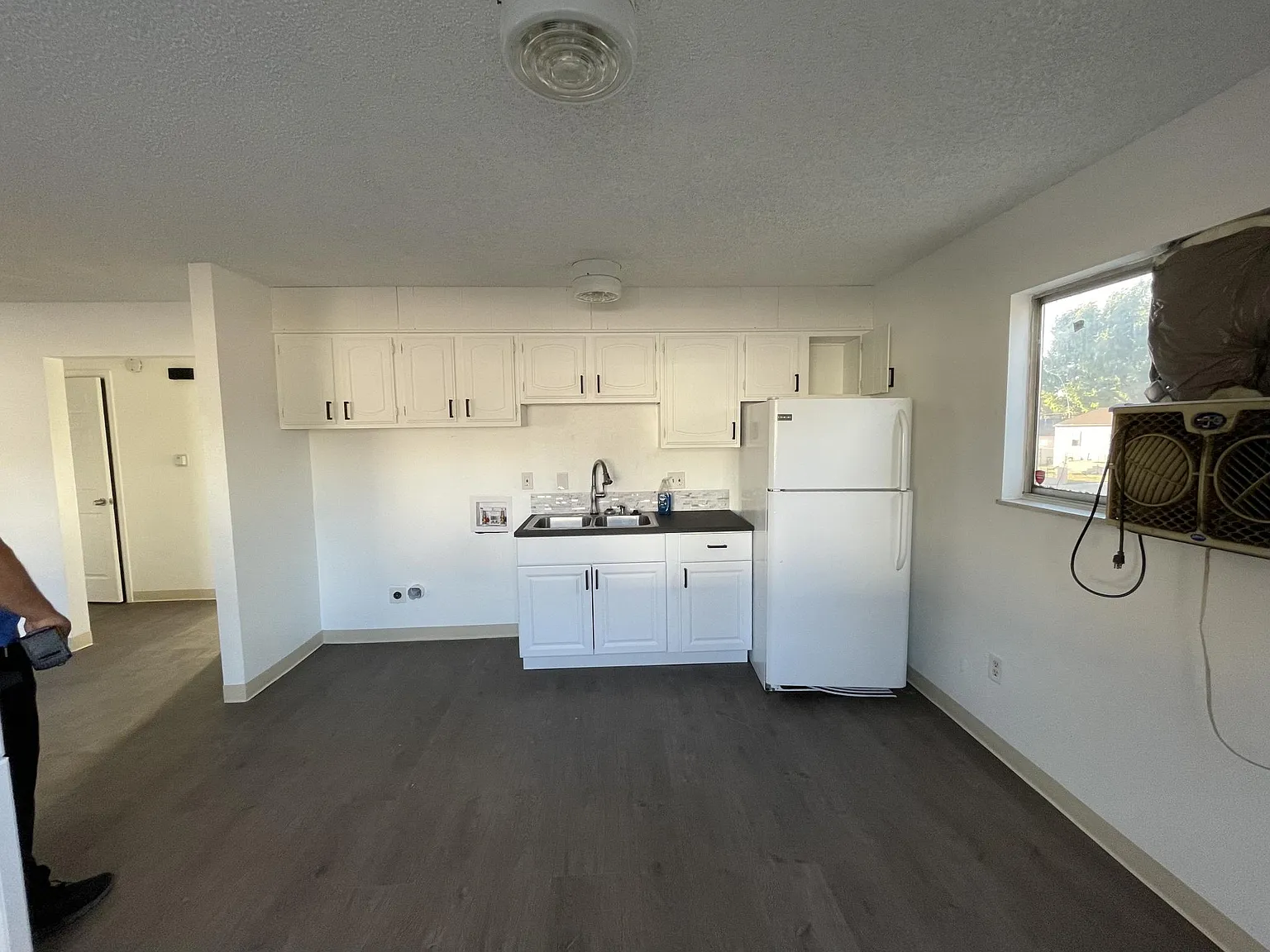 2 bed, 760 sqft, $1,200 — Photo 3