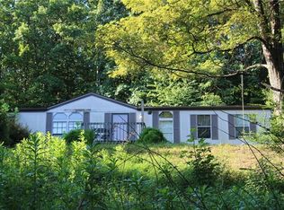 2340 Alfred Hartley Rd, Lenoir, NC 28645