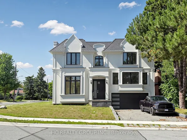 7 Knollview Cres, Toronto, ON M2K 2C9