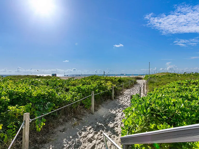 2700 N Ocean Dr #501A — Photo 45