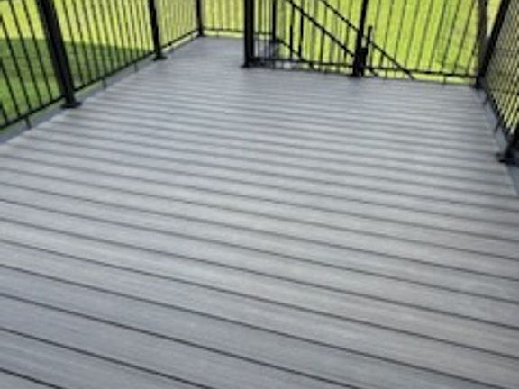 4th image of 7980 Uplands Dr