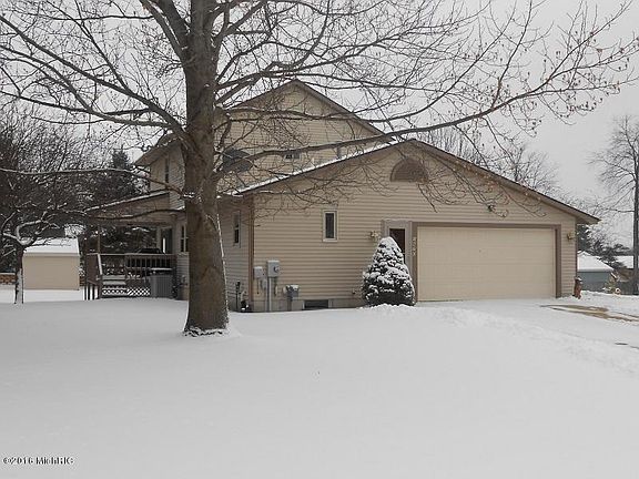 3rd image of 1670 Karen Dr