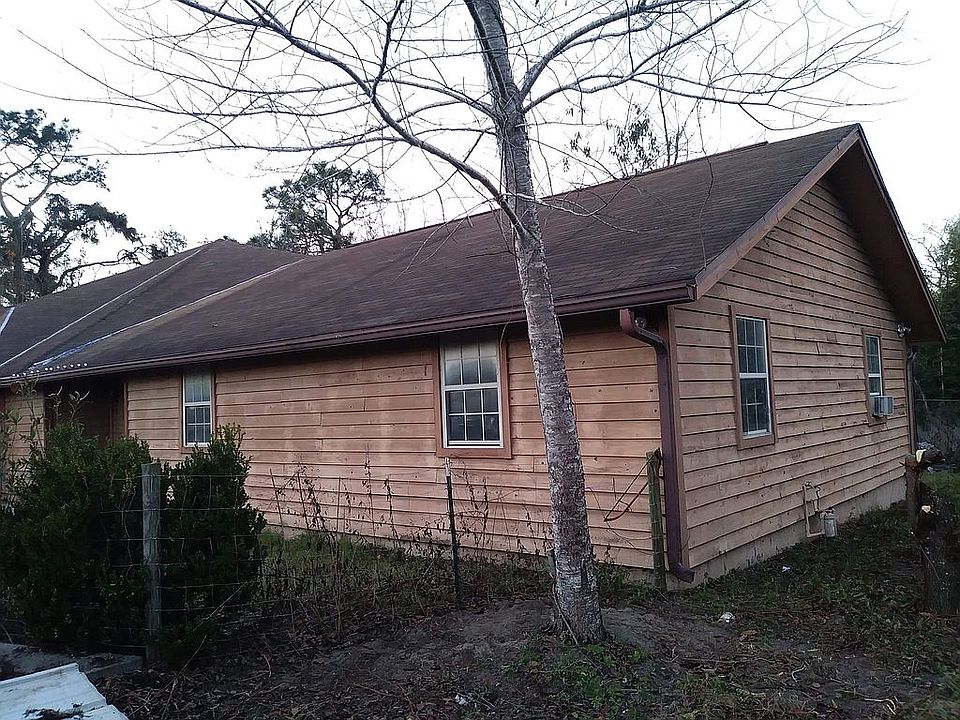 1st image of 347 SW Bedrock St