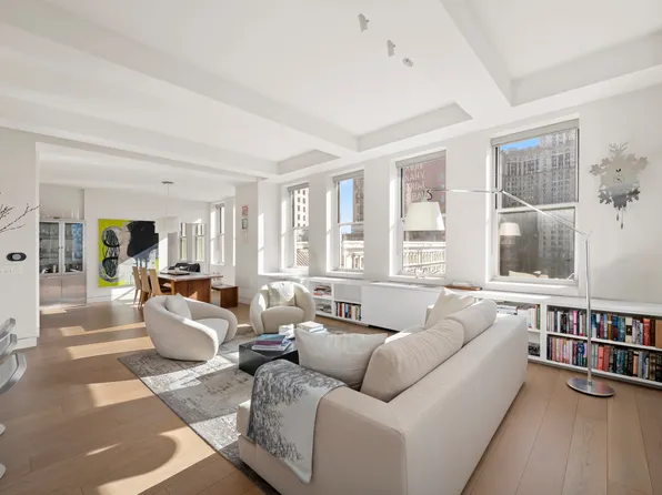 80 Chambers Street image 8 of 15