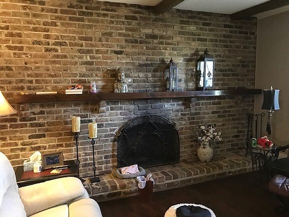 3rd image of 263 Westbrook Dr NW
