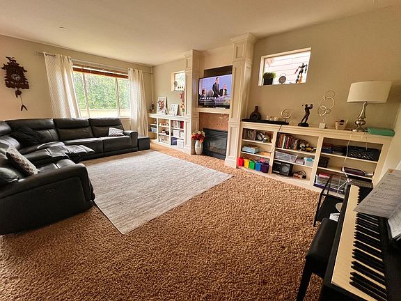 Family Room 3