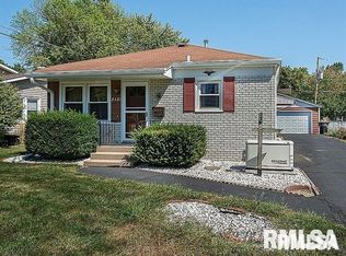 2421 28th St, Rock Island, IL