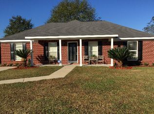 24473 Gemstone Dr, Loxley, AL 36551