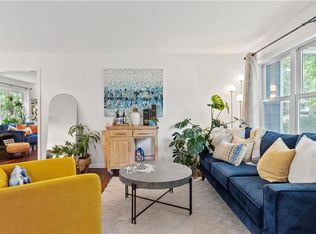 8701 W 93rd St, Overland Park, KS 66212