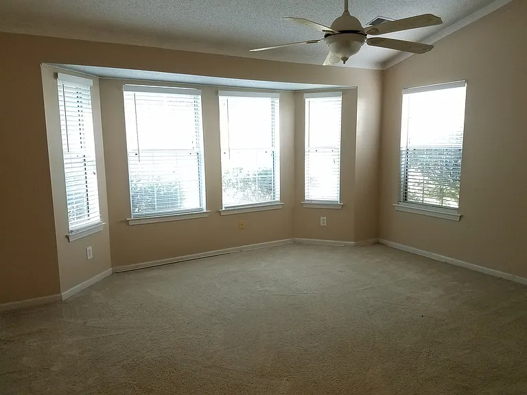 167 Pond Oak Ln — Photo 16