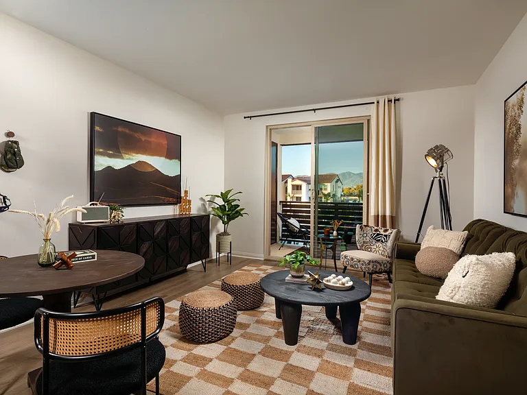 550 E Foothill Blvd — Photo 10
