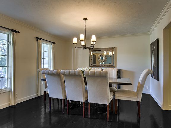 Spacious Dining Room