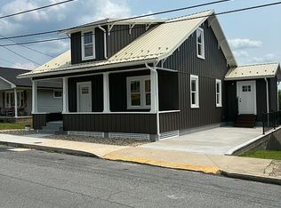 112 Highland Ave, Petersburg, WV 26847