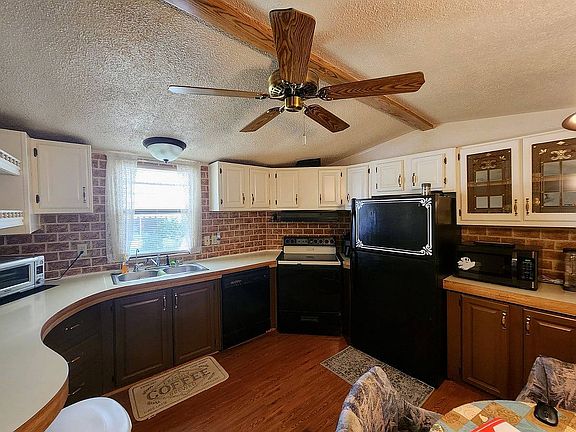 4th image of 3836 Sable Palm Dr #54