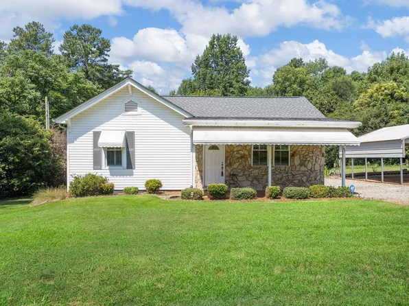 46 Chestnut St, Startex, SC 29377