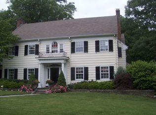 275 Manor Rd, Ridgewood, NJ 07450