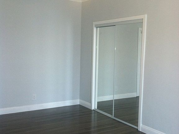 3rd image of 3715 W 1st St APT 604