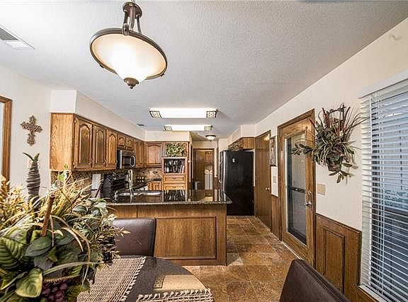 5th image of 4001 San Mateo Dr