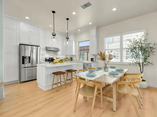 (undisclosed Address), Irvine, CA 92618