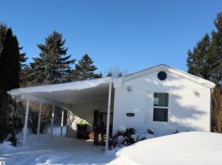 6685-M 66th N #51, Charlevoix, MI 49720