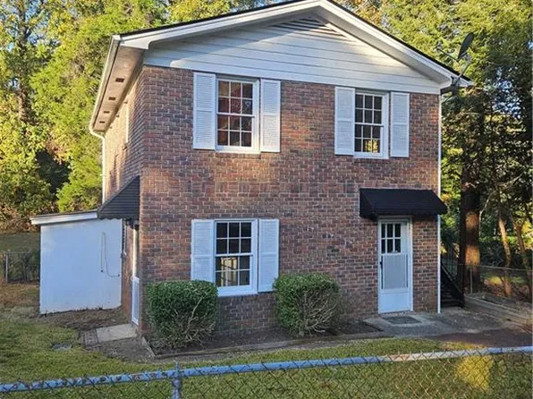 660 Kirkus Dr SE, Conyers, GA