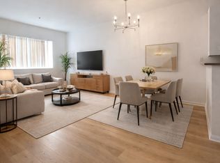 6215 Kester Ave APT 103, Van Nuys, CA 91411