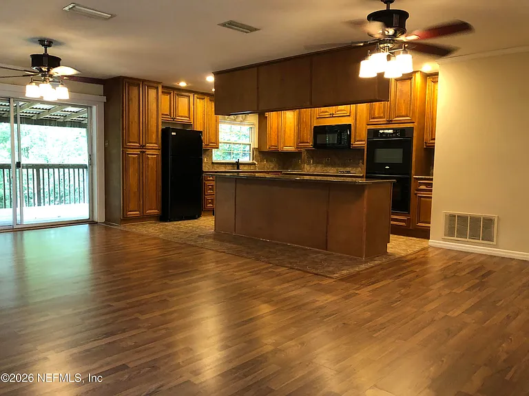 5406 Community Cir — Photo 4