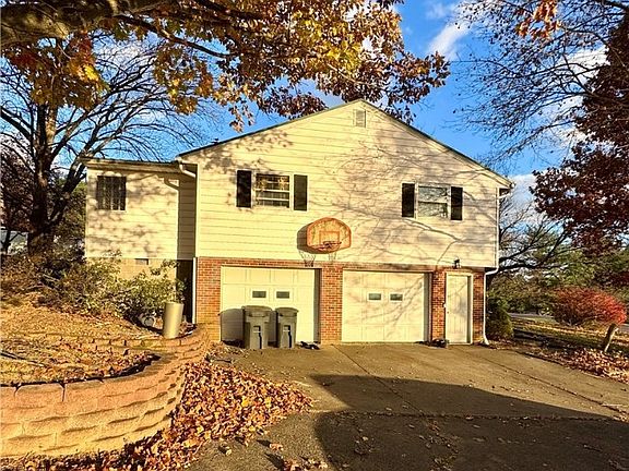 4th image of 46580 Township Road 479