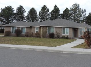 2702 S Tacoma Pl, Kennewick, WA 99337