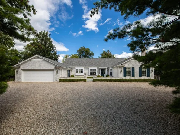 360 Moross Rd, Grosse Pointe Farms, MI 48236