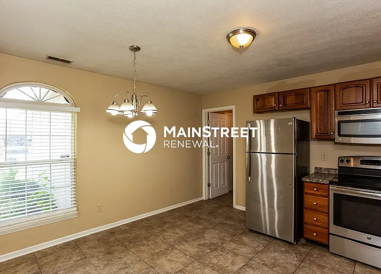 11204 Autumn Creek Ct — Photo 8