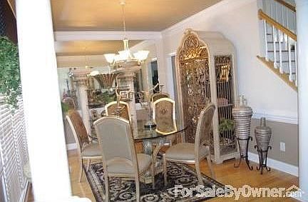 5th image of 106 Tracey Ln