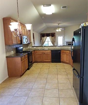 3rd image of 3104 Ansonia Trl