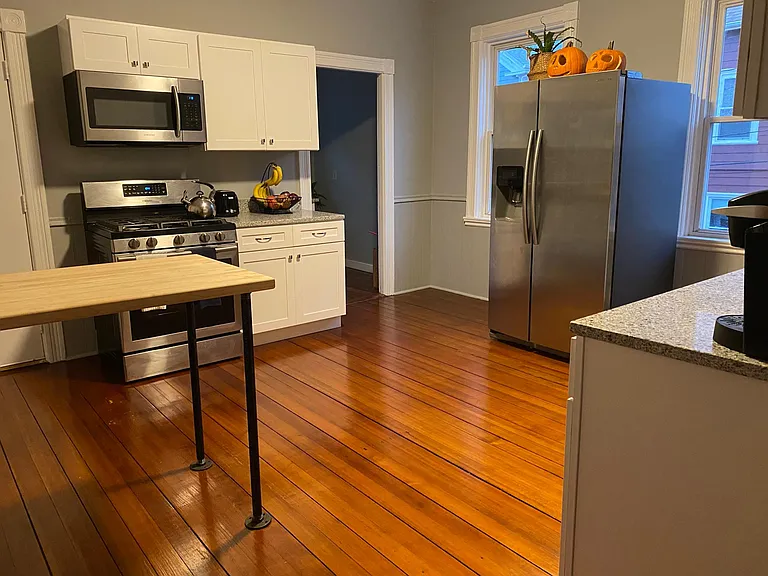 34 Hope St #2 — Photo 7