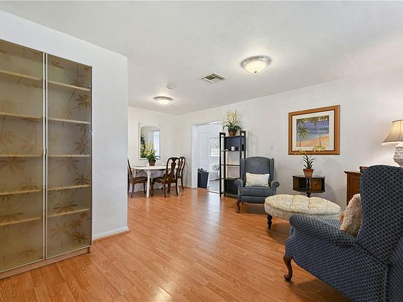 3rd image of 3510 Midiron Dr
