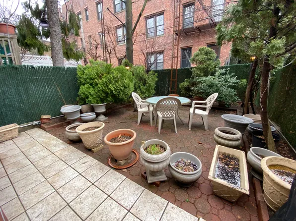 60-26 68th Rd #1, Ridgewood, NY 11385