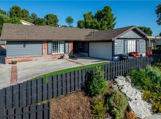 22263 Barbacoa Dr, Santa Clarita, CA 91350