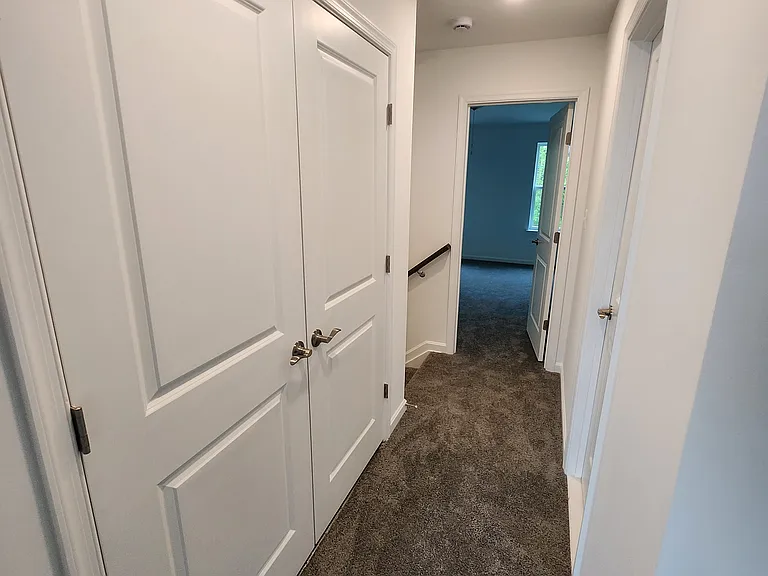 5914 Monk Ave — Photo 13