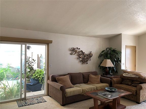 2nd image of 20195 Edgewater Dr