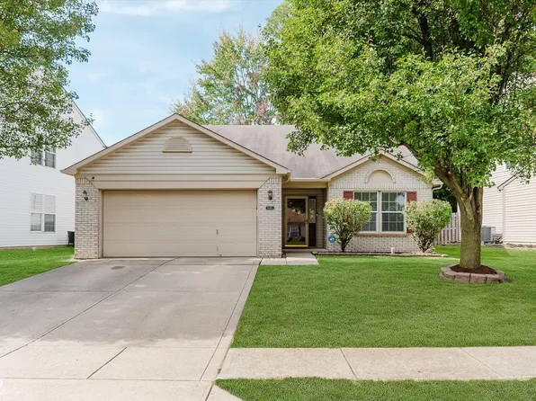 5640 Fair Ridge Pl, Indianapolis, IN 46221