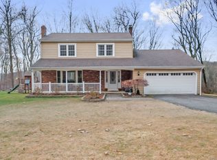 18 Peaceful Dr, New Fairfield, CT 06812