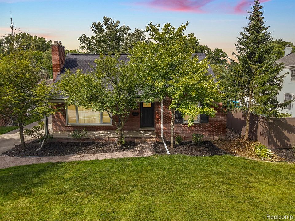 1st image of 1140 Paget Ct
