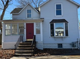 704 Walnut St, Traer, IA 50675